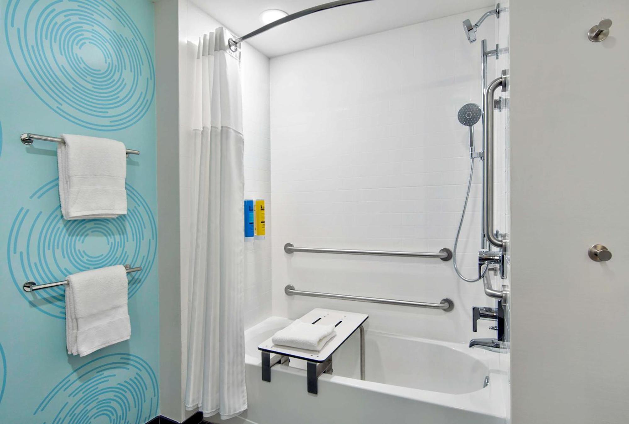 Hotel Tru By Hilton Ashburn One Loudoun, Va Exterior foto
